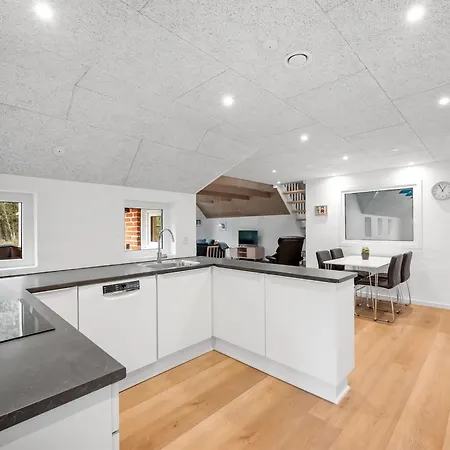 Feriehus Aivars - From The Sea By Interhome *